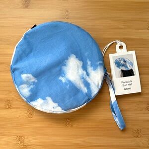 BAGGU Packable Sun Hat in Cloud Limited Edition Rare